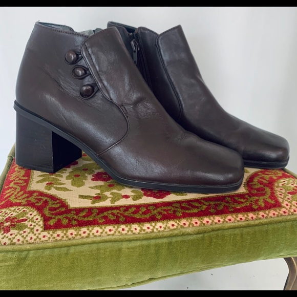 Brown Leather Ankle Boot - Picture 2 of 3